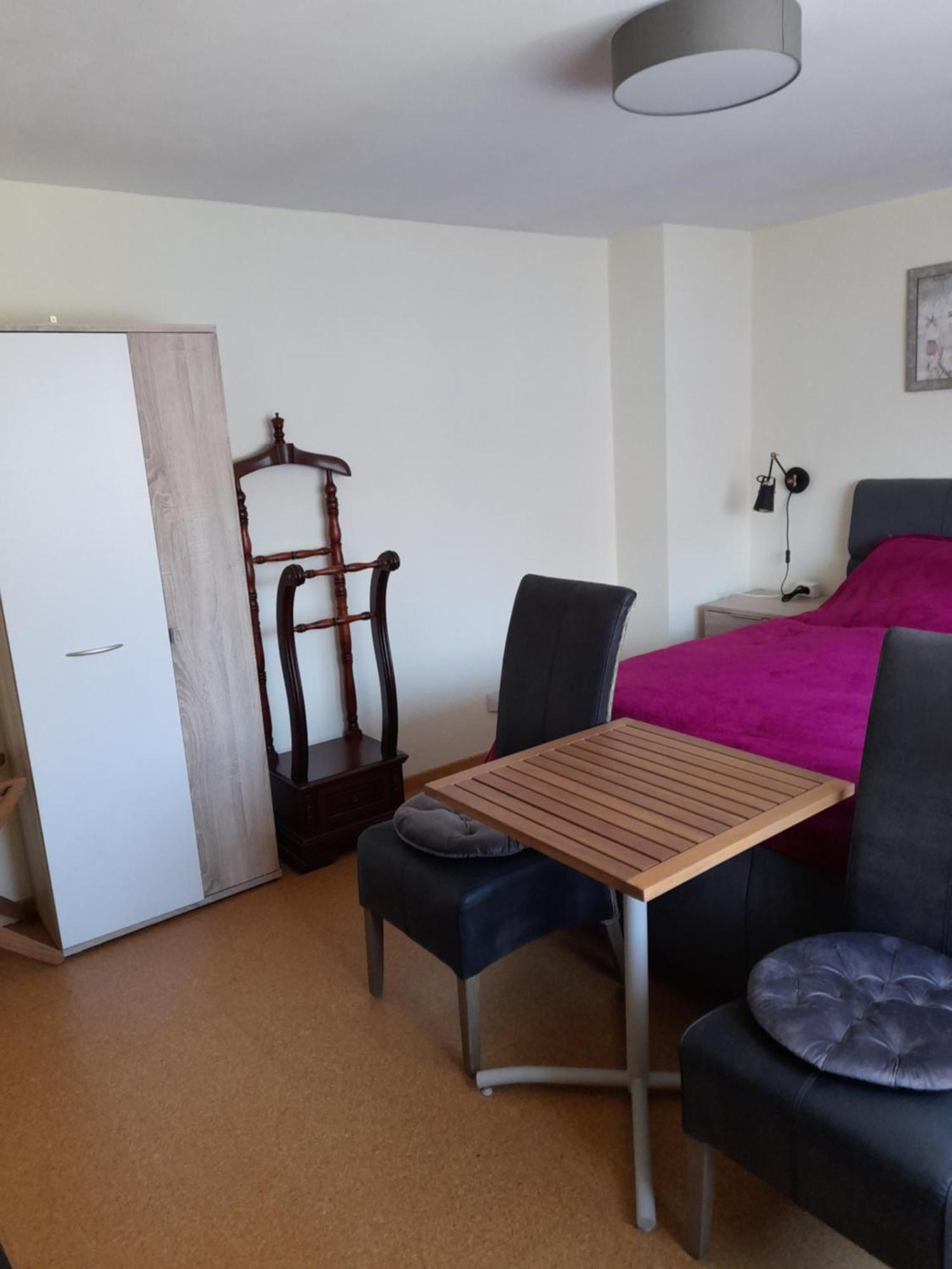 Ferienwohnung Haus Am Huegel Altstrimmig Exterior foto