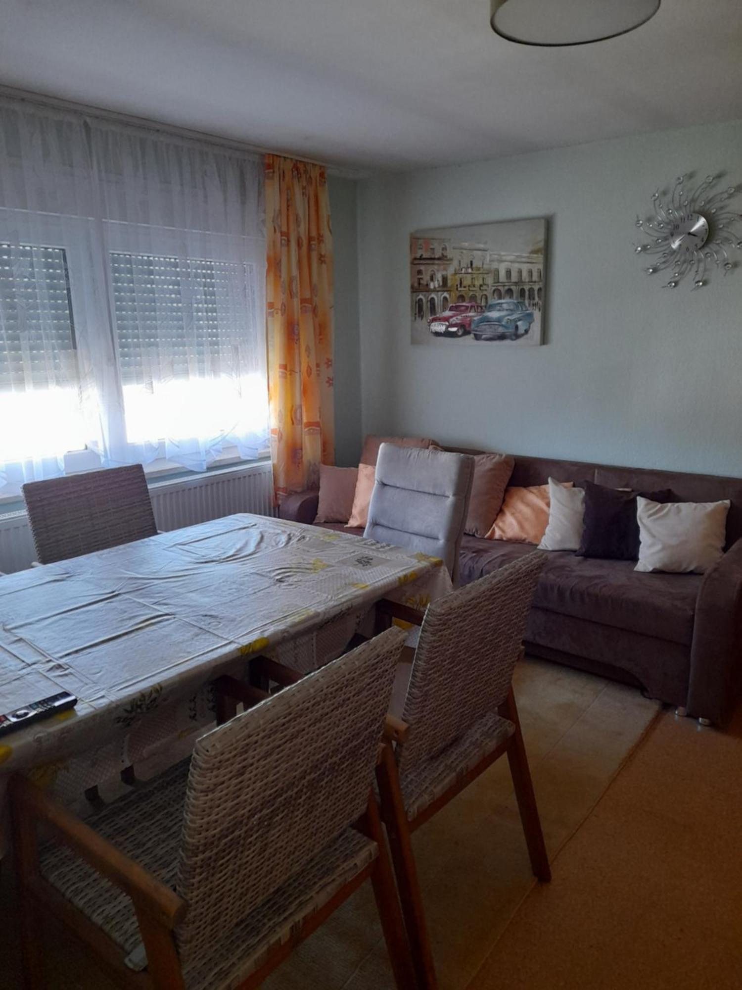 Ferienwohnung Haus Am Huegel Altstrimmig Exterior foto